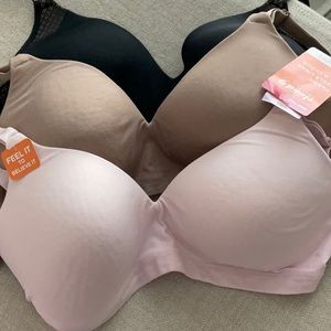 Warner’s Cloud 9 Wireless Bras - 36D